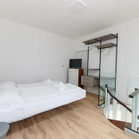 Del Corso Apartment